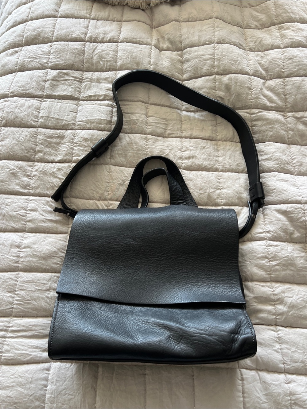 FAUSTO SANTINI made in Italy, stunning soft quality grade Black Leather Handbag